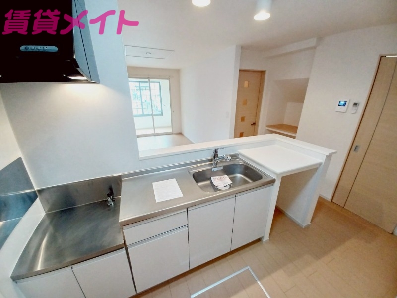 キッチン　同型タイプ画像