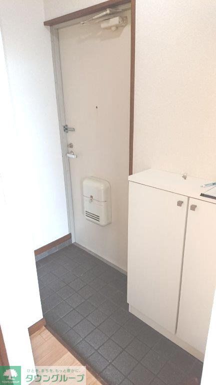 ヴィラ西川口の玄関写真