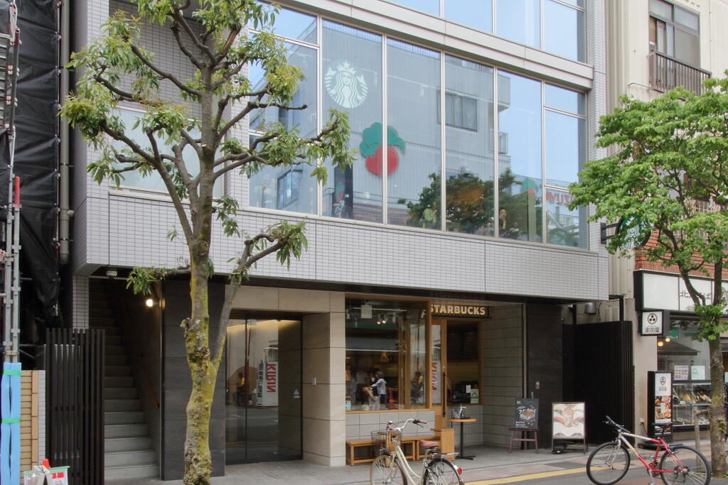 飲食店　スターバックスコーヒー（飲食店）まで160m