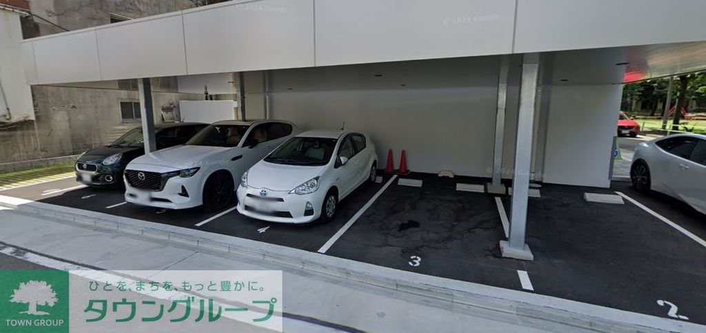 駐車場　駐車場