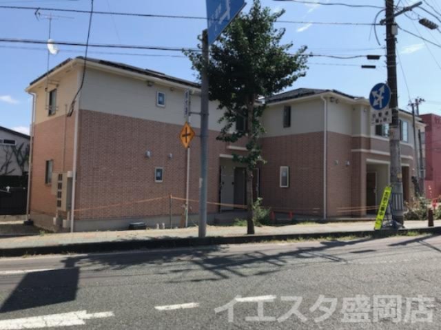 建物外観　外観写真（昼）