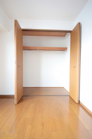 収納　クレセール阿波座