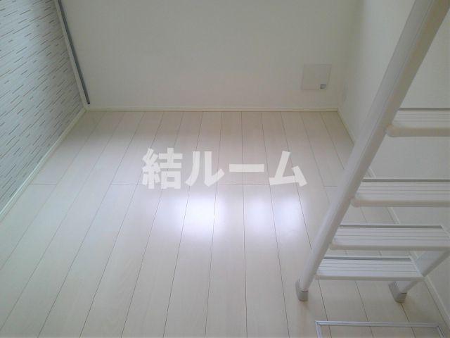 居室・リビング　別号室参考写真