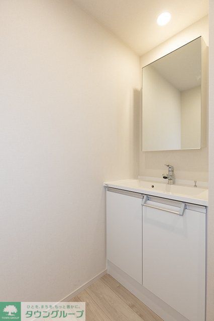 洗面設備　※写真は同タイプ住戸です。