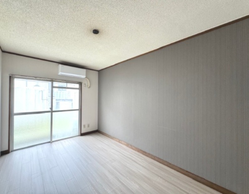 居室・リビング　同建物の部屋