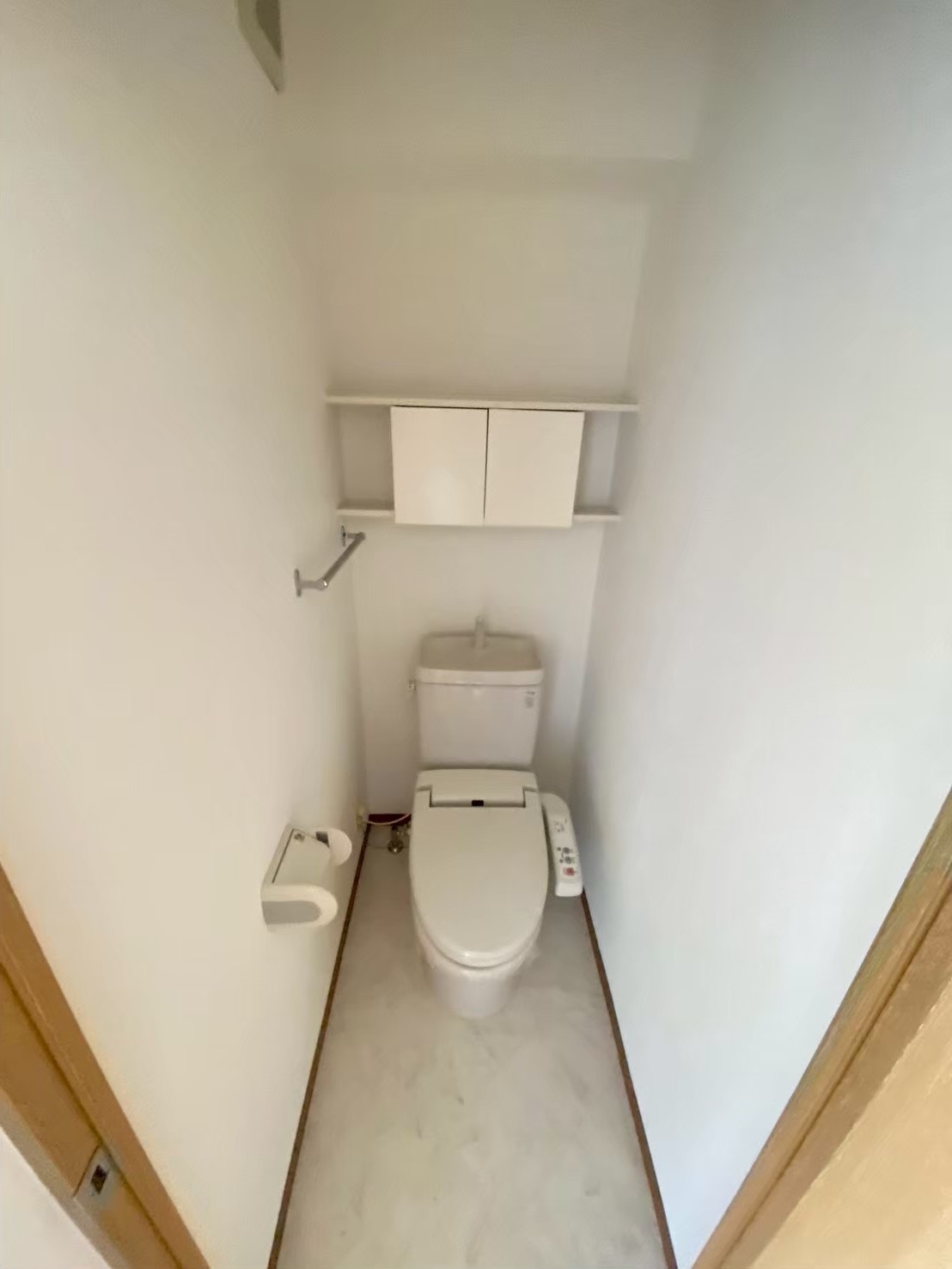 ＪＲ身延線 富士宮駅 徒歩51分 3階建 築20年のトイレ写真