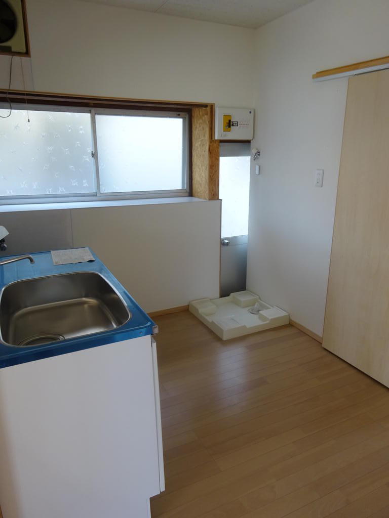 洗面設備　室内洗濯機置き場