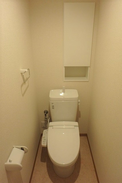 トイレ　シャワートイレ