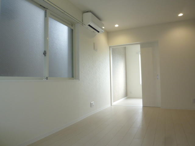 居室・リビング　シックな内装