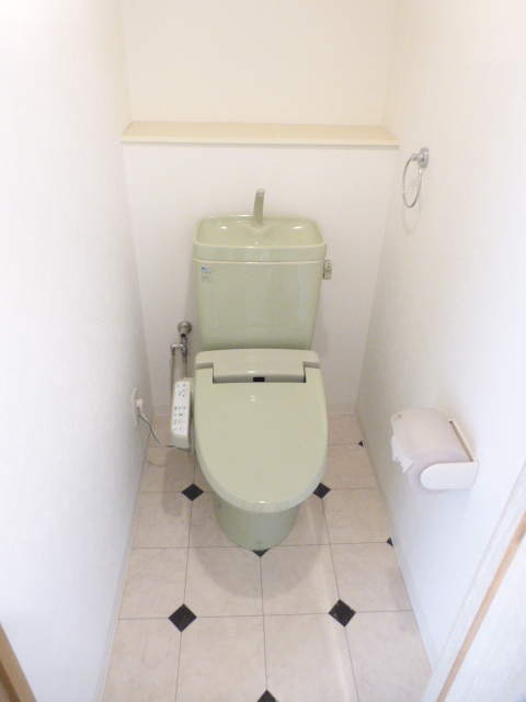 トイレ　ＷＣウォシュレット付