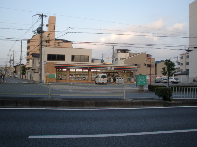 コンビニ　セブンイレブン大阪大桐2丁目店（コンビニ）まで100m
