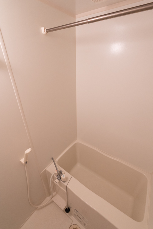 バス・シャワールーム　浴室乾燥機付きの浴室