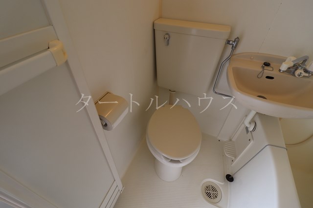 エステートタケモリのトイレ写真
