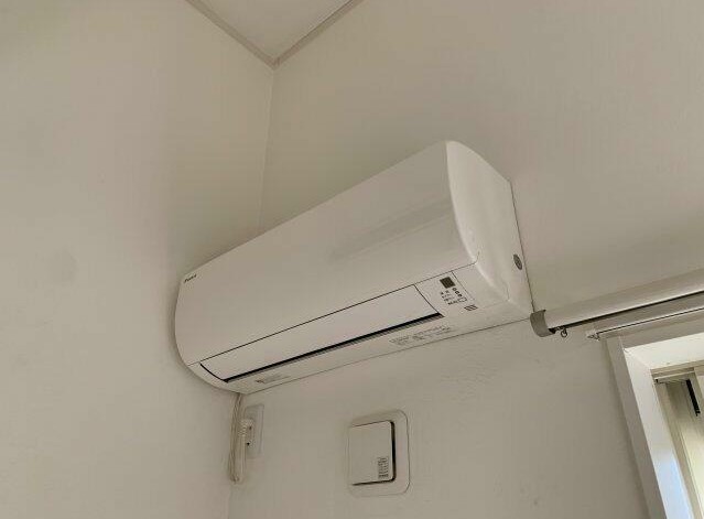その他　エアコン付