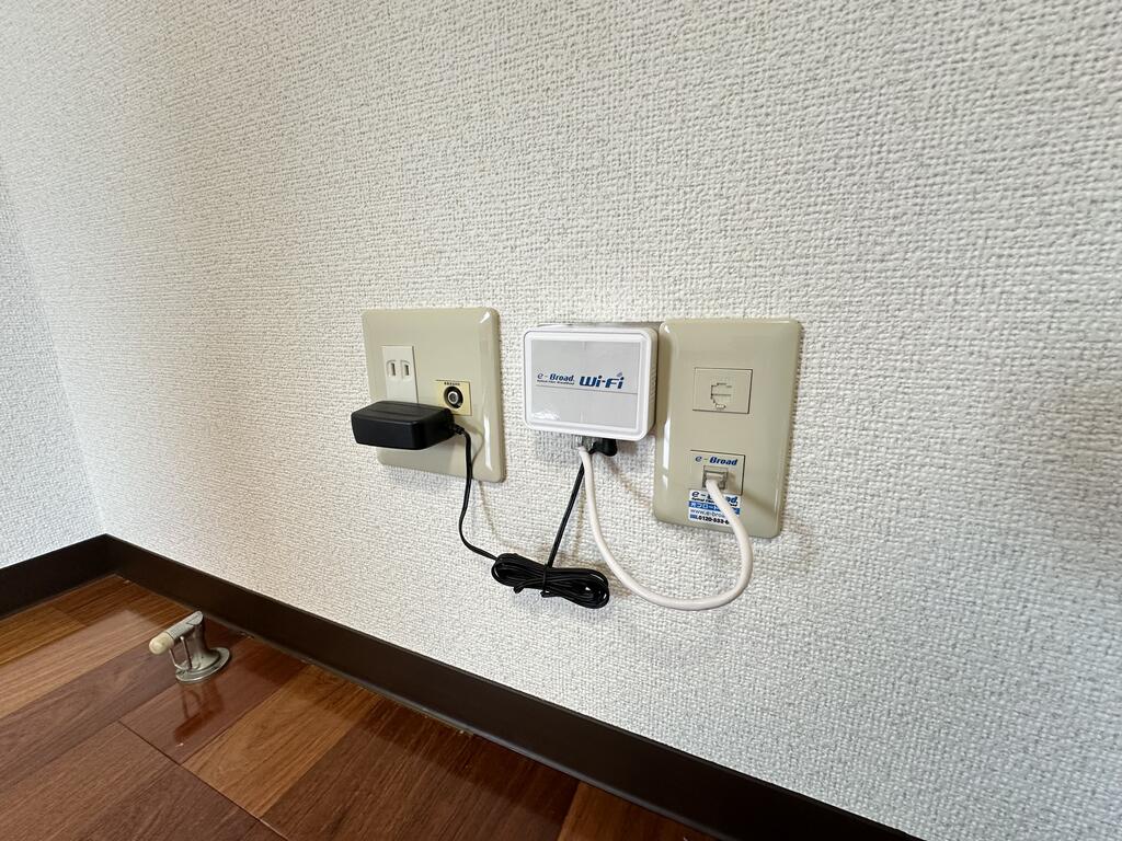 その他設備　無線LANルータ（インターネット接続無料！）