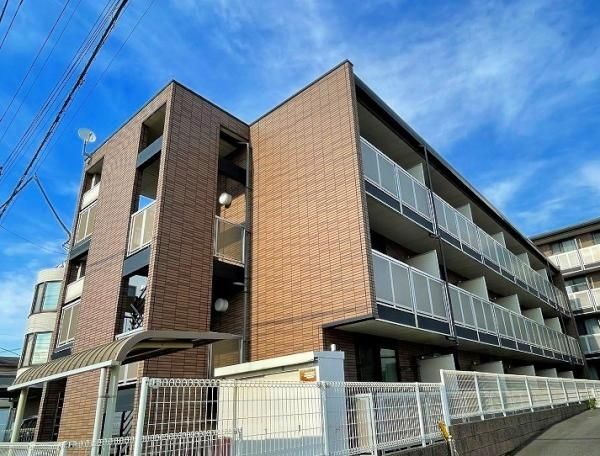 建物外観　お部屋探しはタウンハウジング蘇我店にお任せ下さい♪TEL