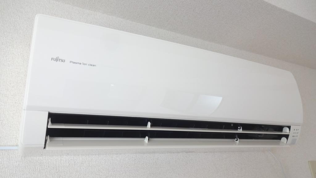 その他設備　エアコン付き＾＾　別部屋の写真になります