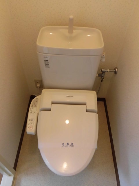 トイレ　洗浄付きトイレ