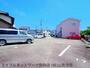 駐車場　駐車場に車を止められます