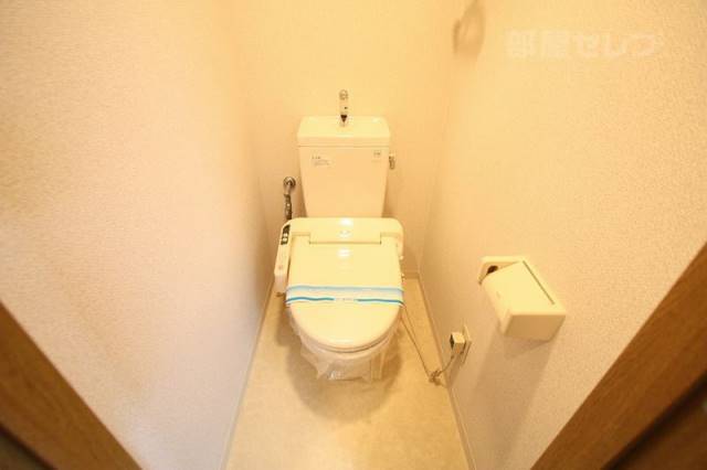トイレ　＊２Ｃ号室参照