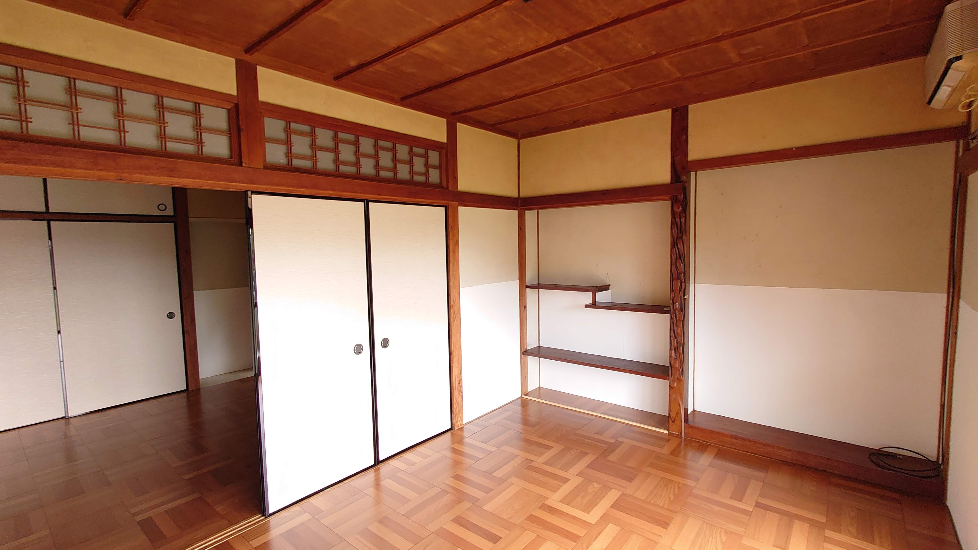 須佐町平屋の内装写真