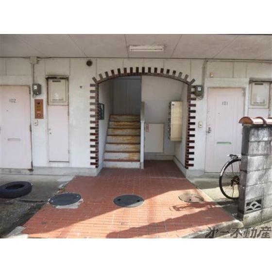 エントランス　エントランス