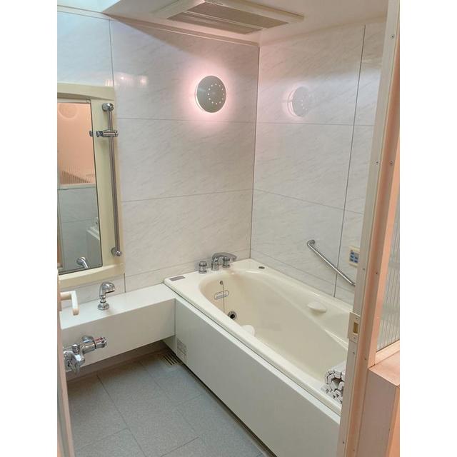 バス・シャワールーム　※写真は同タイプ住戸です。