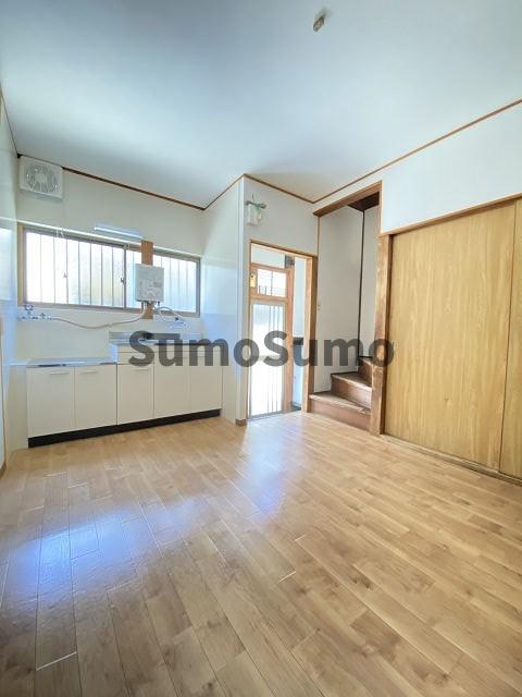 居室・リビング　使いやすい居間です