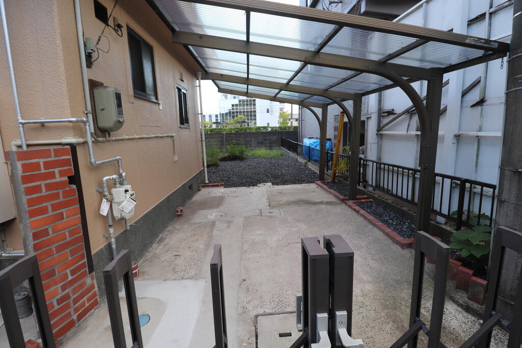 駐車場　駐車場☆