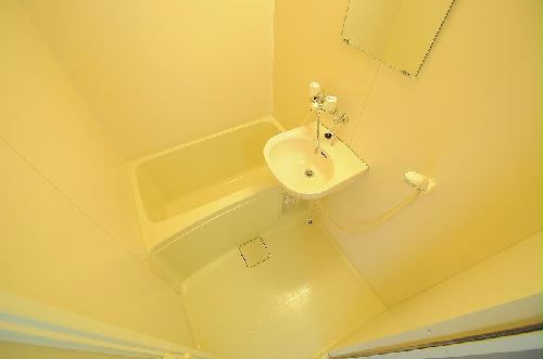 バス・シャワールーム　設備・仕様は号室により異なる為、現状を優先致します。