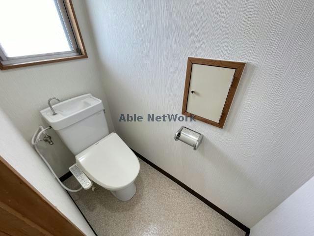 トイレ　トイレ