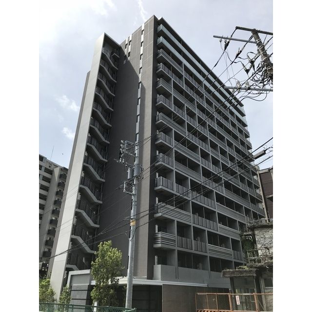 豊島区巣鴨のマンションの建物外観