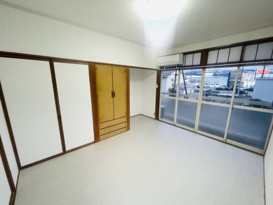 居室・リビング　洋室