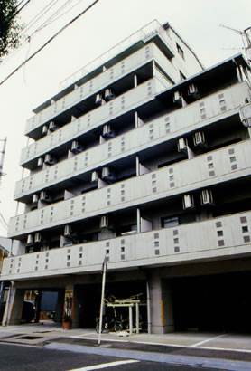 名古屋市東区筒井町のマンションの建物外観