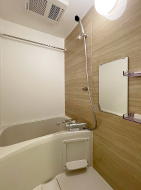 バス・シャワールーム　バスルーム