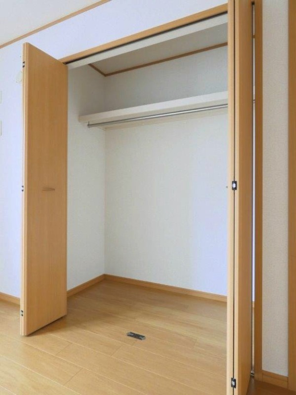 収納　図面と現状に相違がある場合には現状を優先