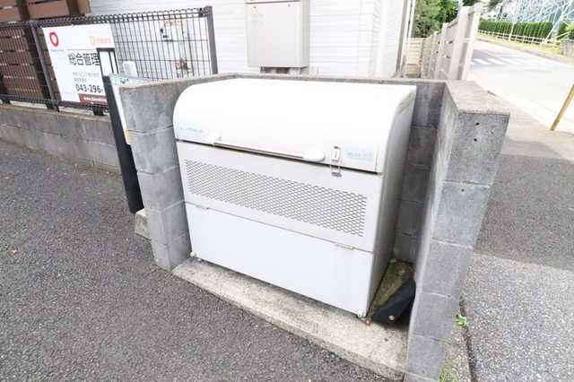 その他共有部分　入居者様専用ゴミストッカー