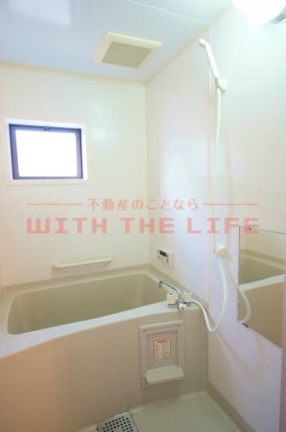 バス・シャワールーム　お風呂で日々の疲れを落としましょう