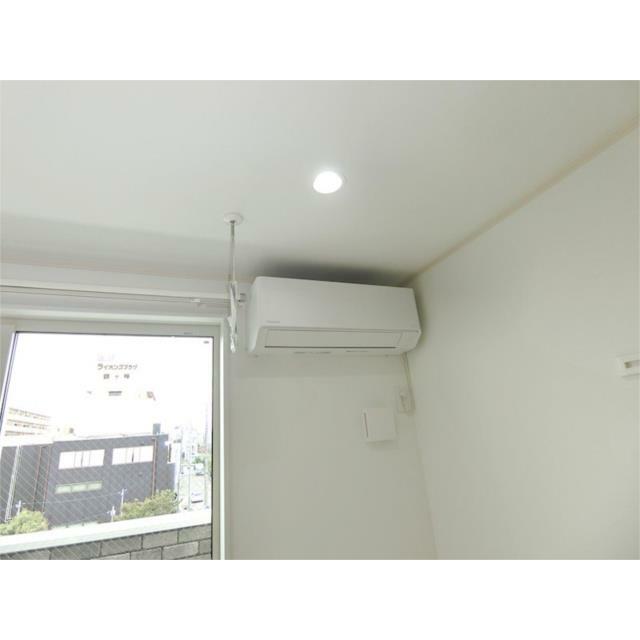 その他設備　エアコン標準装備！