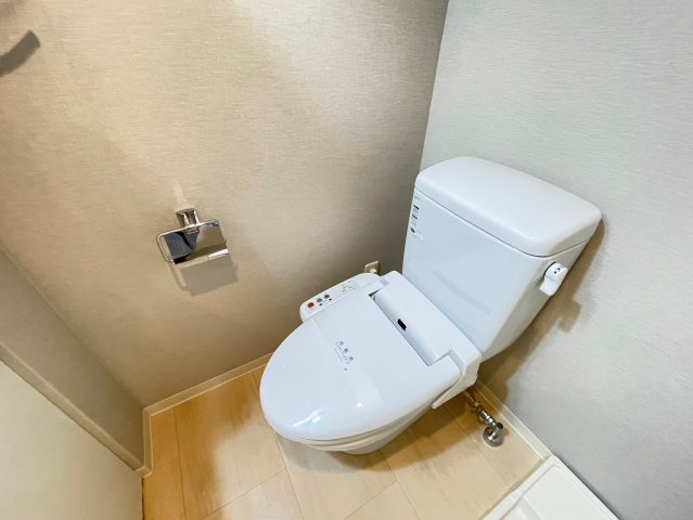 トイレ　詳細は、RISUMO江坂本店→06-6155-7137まで♪