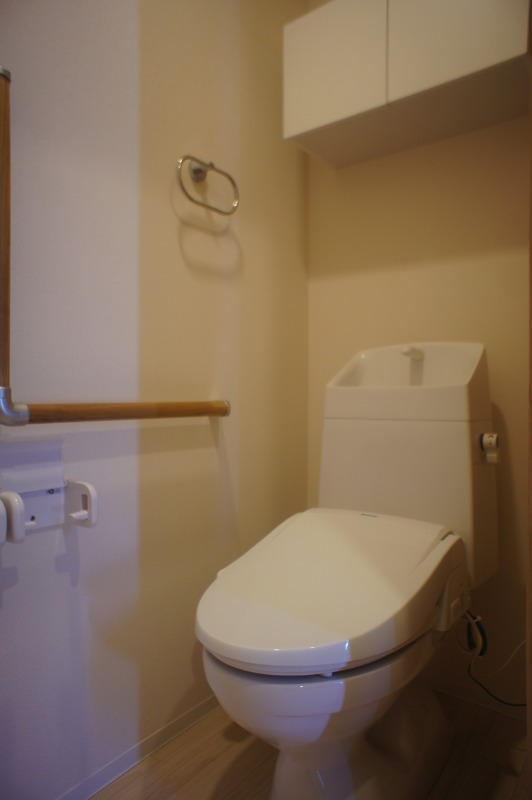 トイレ　図面と現状に相違がある場合には現状を優先