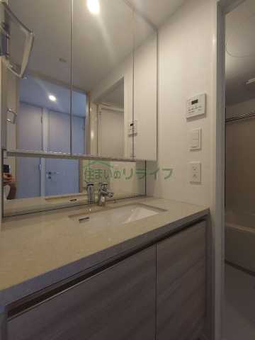 洗面設備　別階層の参考写真になります。