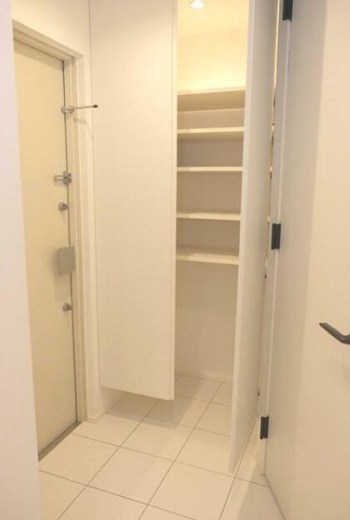 玄関　他部屋参考写真