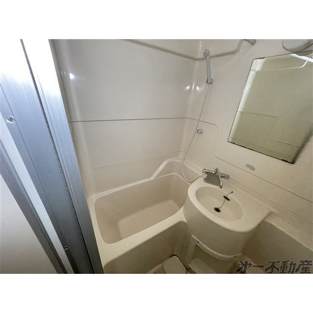 バス・シャワールーム　浴室