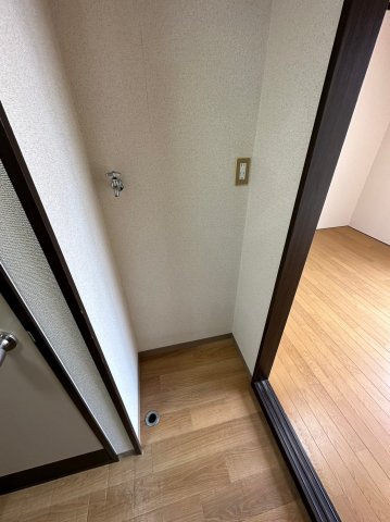 その他　洗濯機置き場