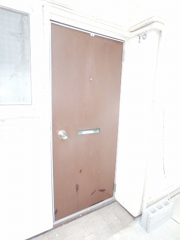 その他　玄関ドア
