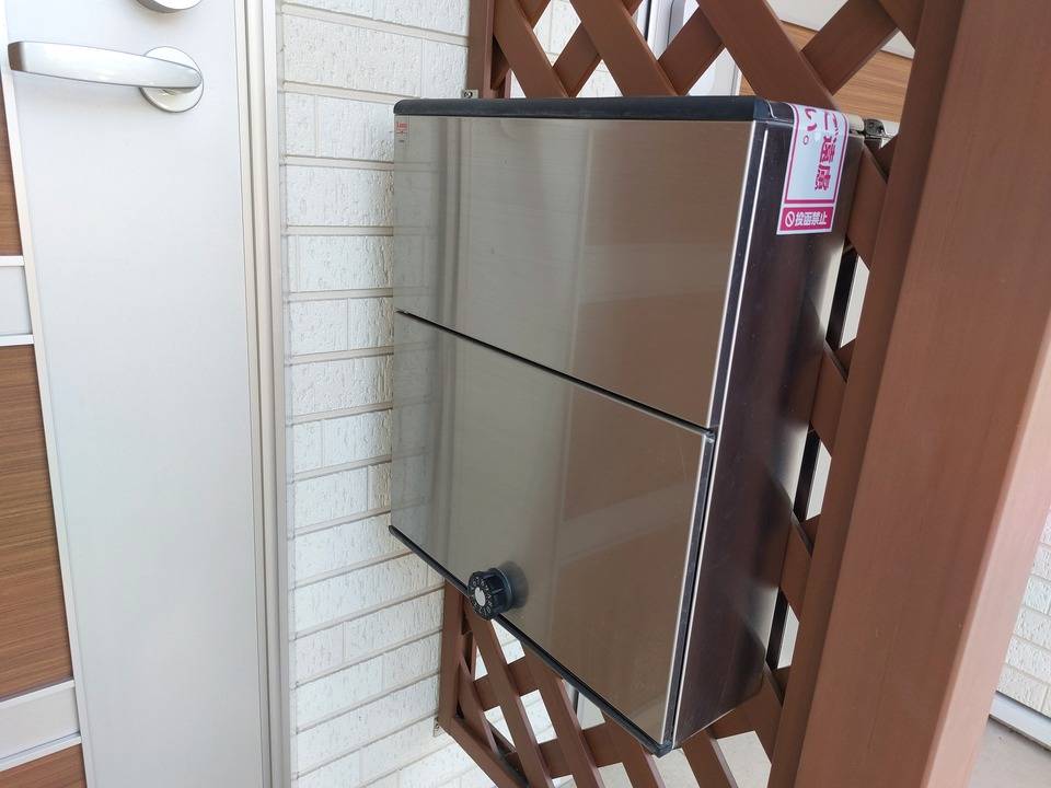 エントランス　メールBOX