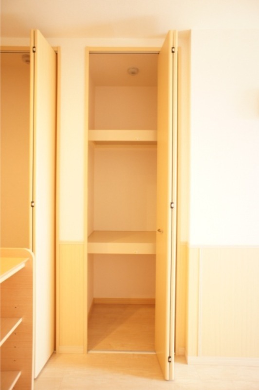 収納　図面と現状に相違がある場合には現状を優先