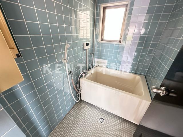 バス・シャワールーム　日々の疲れを癒すお風呂付です