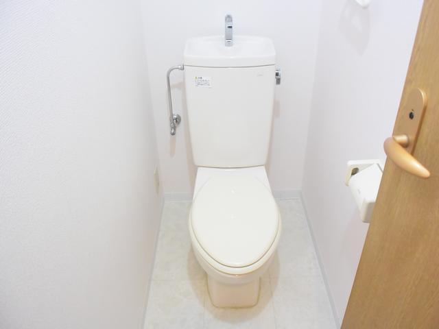 トイレ　清潔感のあるトイレ